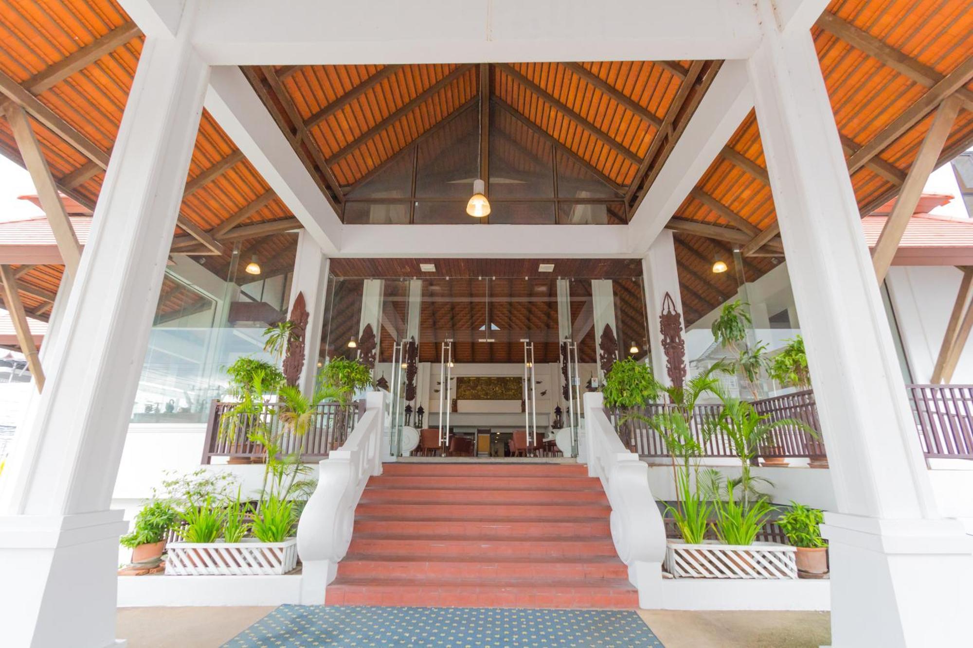 Bp Chiangmai City Hotel Chiang Mai Exterior photo