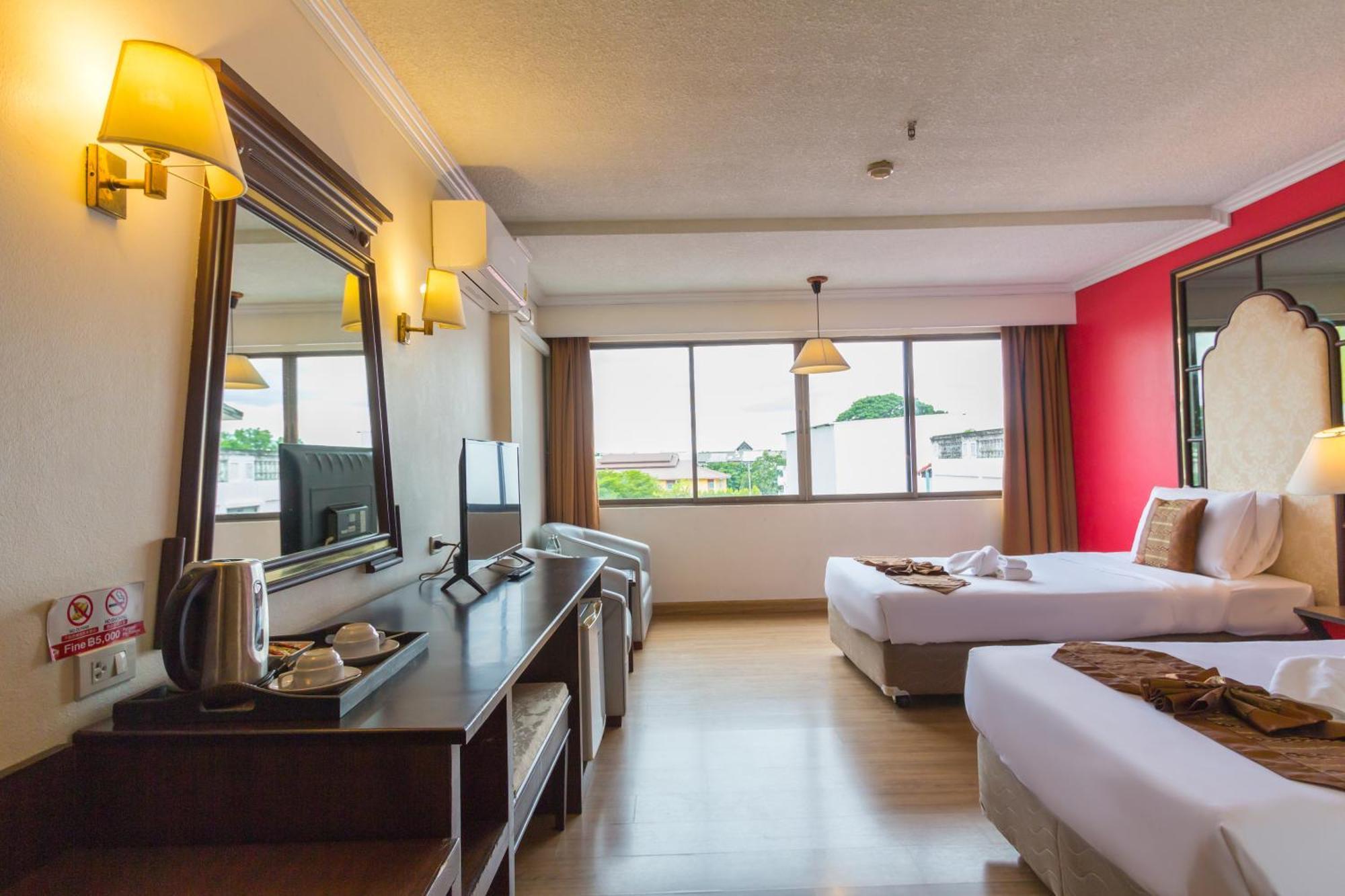 Bp Chiangmai City Hotel Chiang Mai Exterior photo