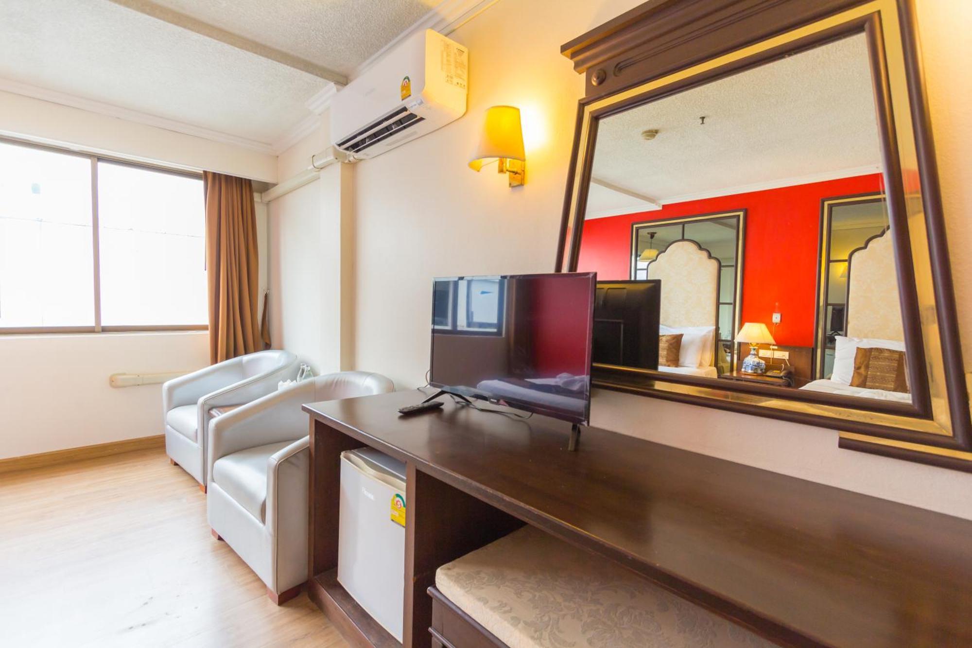 Bp Chiangmai City Hotel Chiang Mai Exterior photo